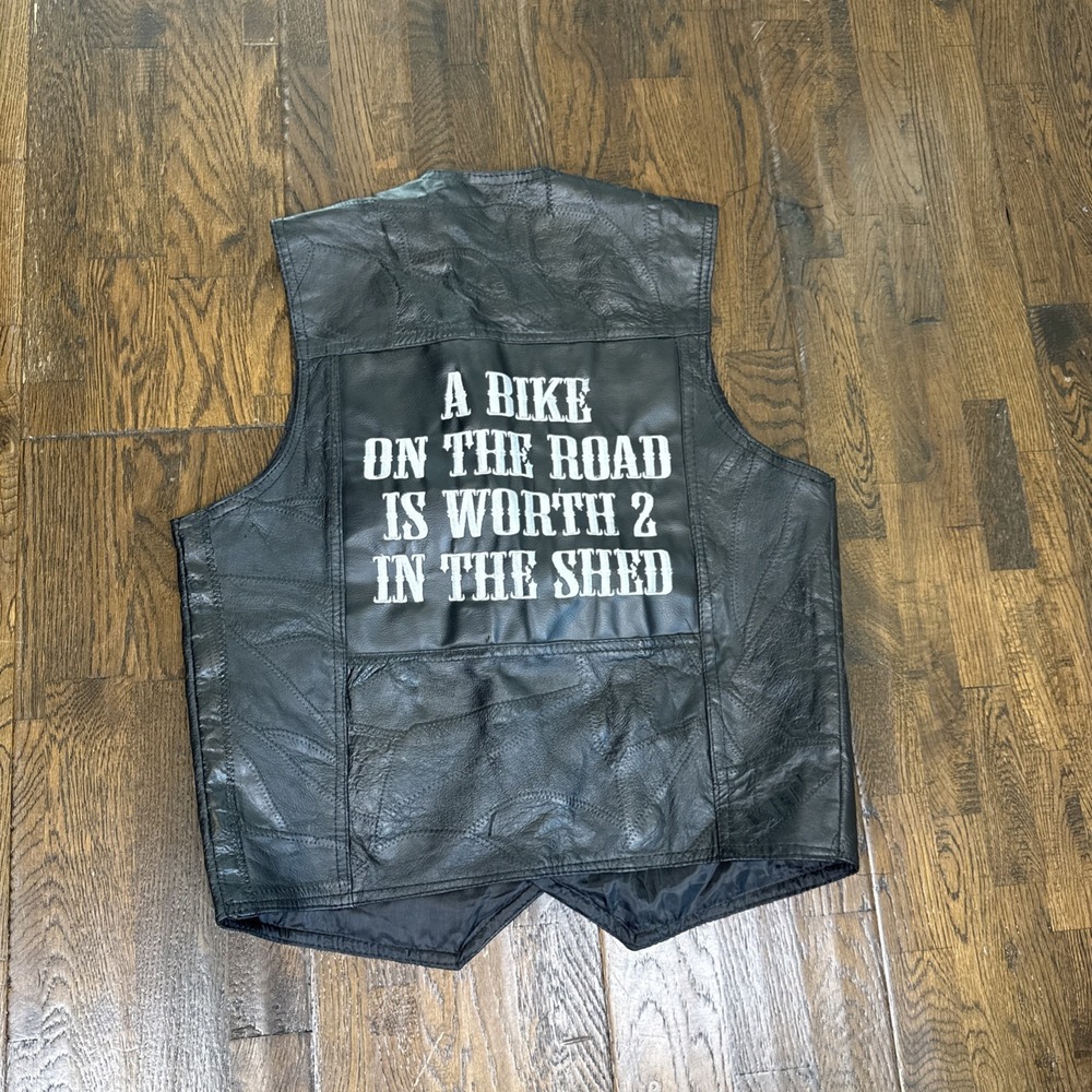 Diamond Plate Leather Biker Vest Mens Medium NWT Embroidered Quote Motorcycle